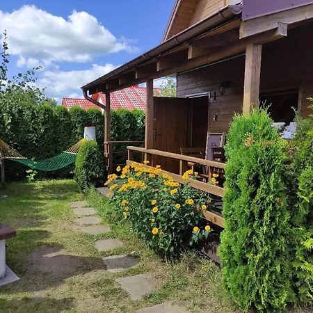 Дом отдыха Modernes In Biebrowo Mit Grill, Garten Und Terrasse *