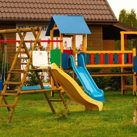 Modernes In Biebrowo Mit Grill, Garten Und Terrasse * Копалино