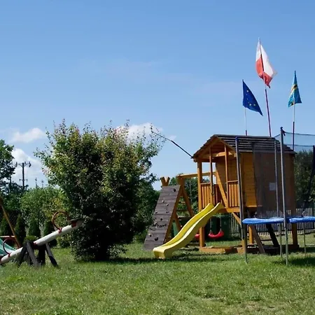 Дом отдыха Modernes In Biebrowo Mit Grill, Garten Und Terrasse Копалино